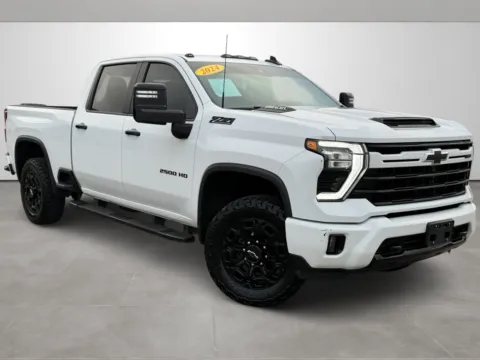 White 2024 Chevrolet Silverado 2500HD LT for sale in Blytheville, AR