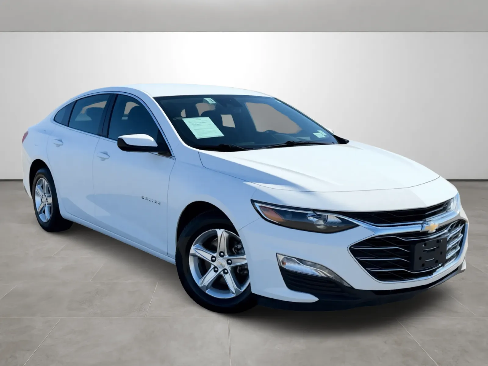 White 2023 Chevrolet Malibu LT for sale in Blytheville, AR