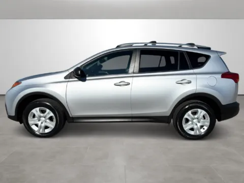 More photos of 2015 Toyota RAV4 LE at Tri-State Motor Company, AR