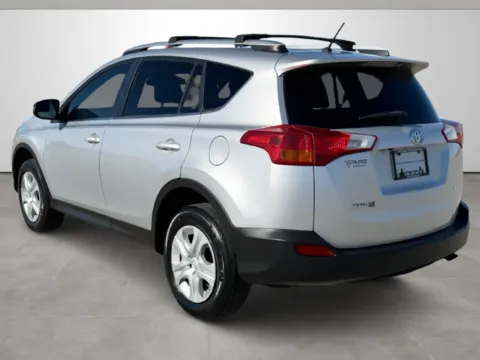 More photos of 2015 Toyota RAV4 LE at Tri-State Motor Company, AR