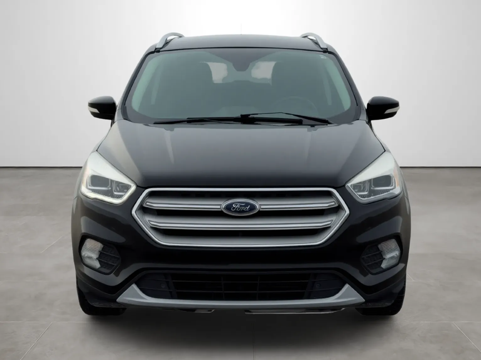Black 2019 Ford Escape Titanium for sale in Blytheville, AR