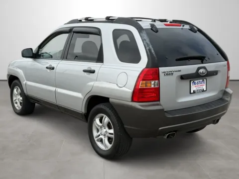 More photos of 2005 Kia Sportage at Tri-State Motor Company, AR