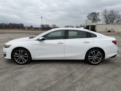 White 2023 Chevrolet Malibu LT for sale in Blytheville, AR