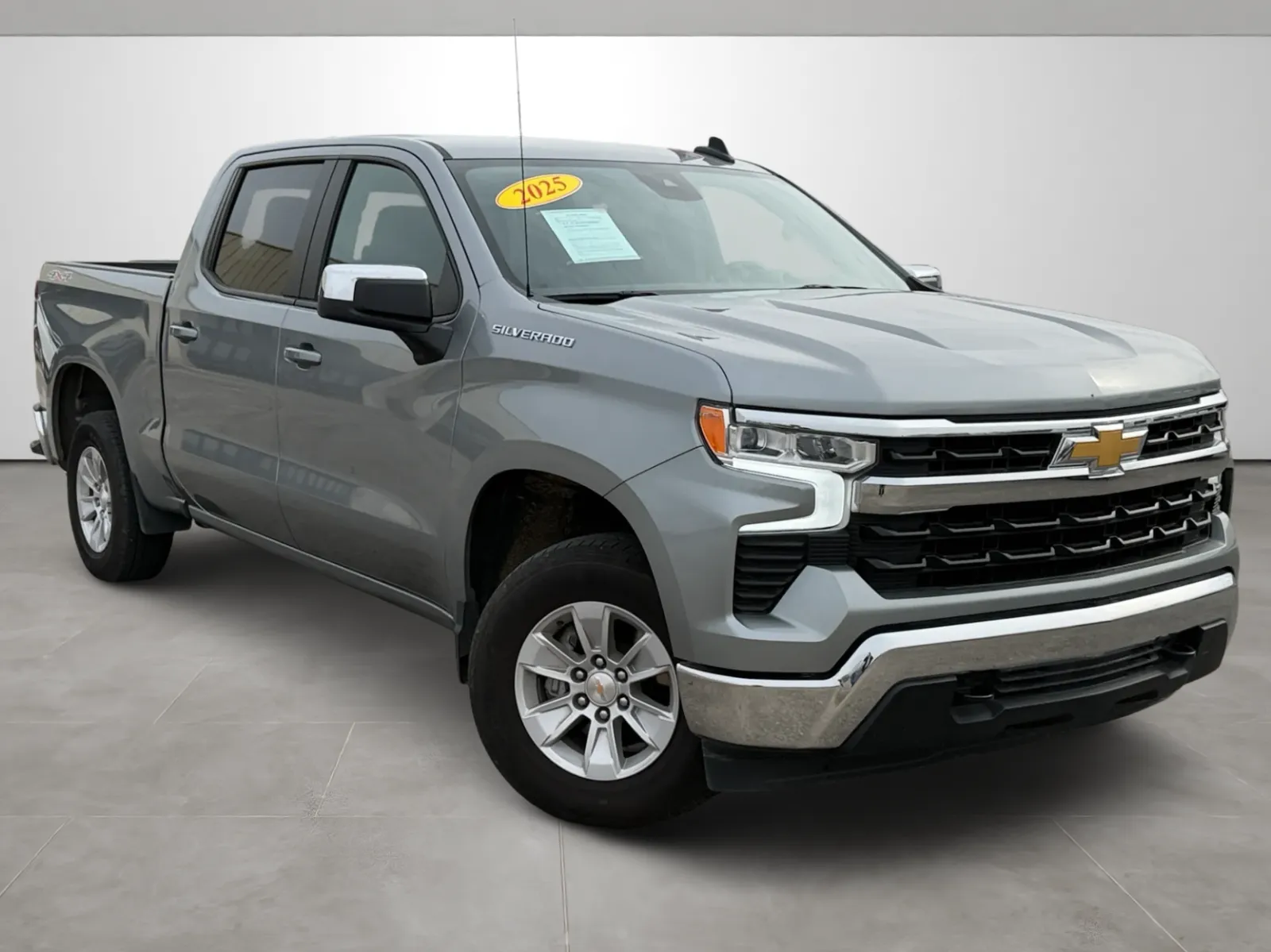 Gray 2025 Chevrolet Silverado 1500 LT for sale in Blytheville, AR