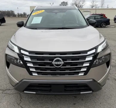 Silver 2025 Nissan Rogue SL for sale in Blytheville, AR