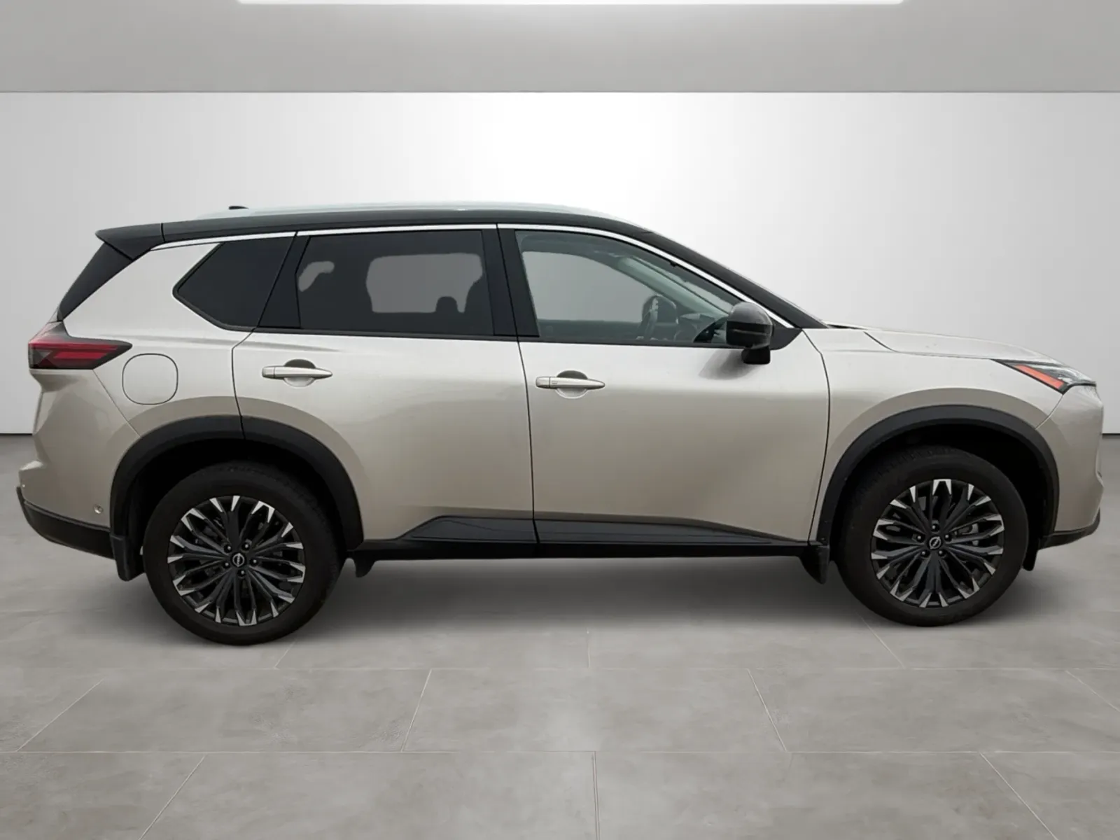2025 Nissan Rogue SL - Photo 8