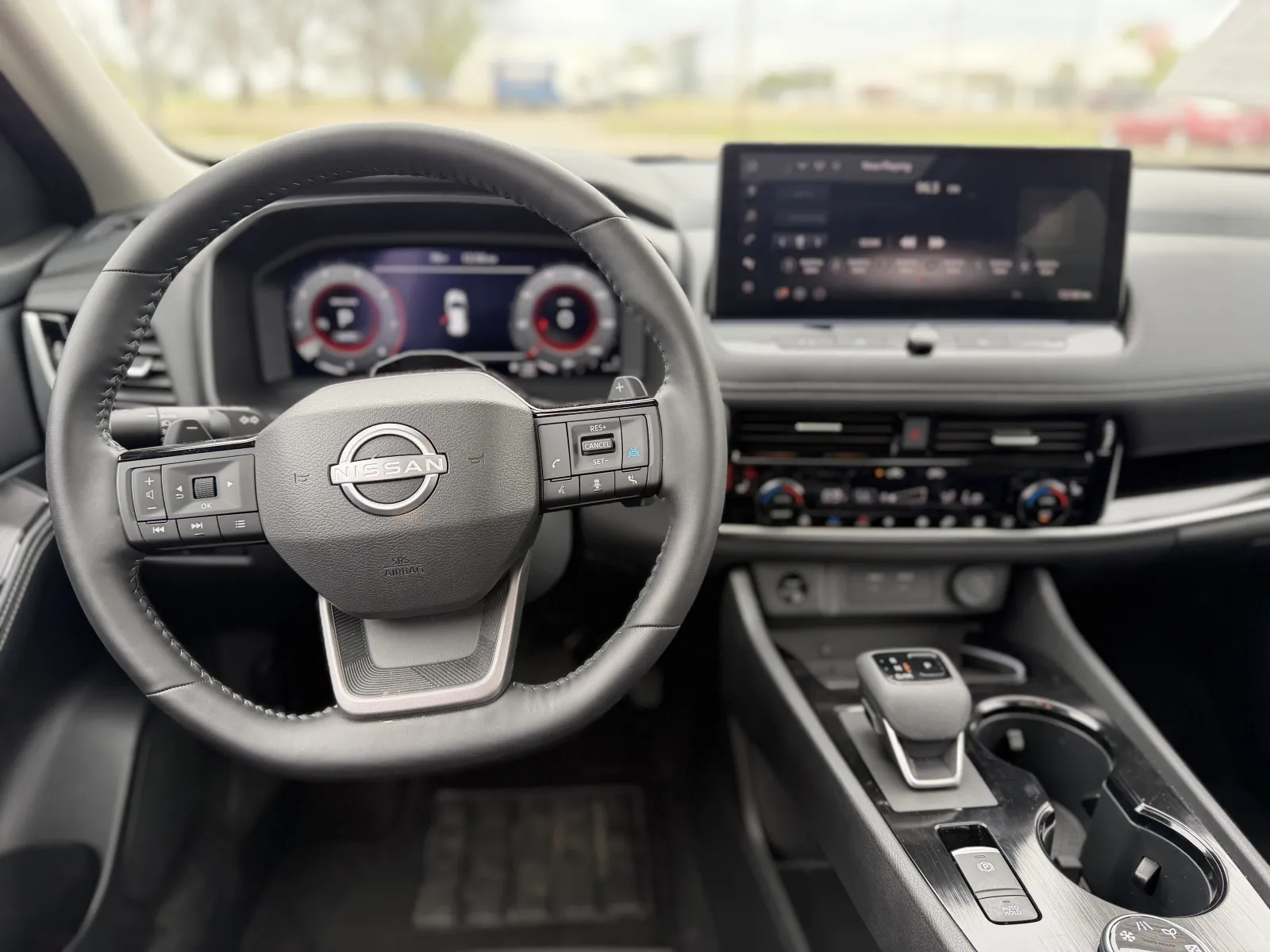 2025 Nissan Rogue SL - Photo 10