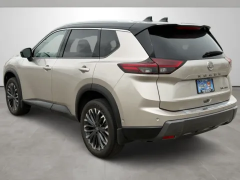 More photos of 2025 Nissan Rogue SL at Tri-State Motor Company, AR