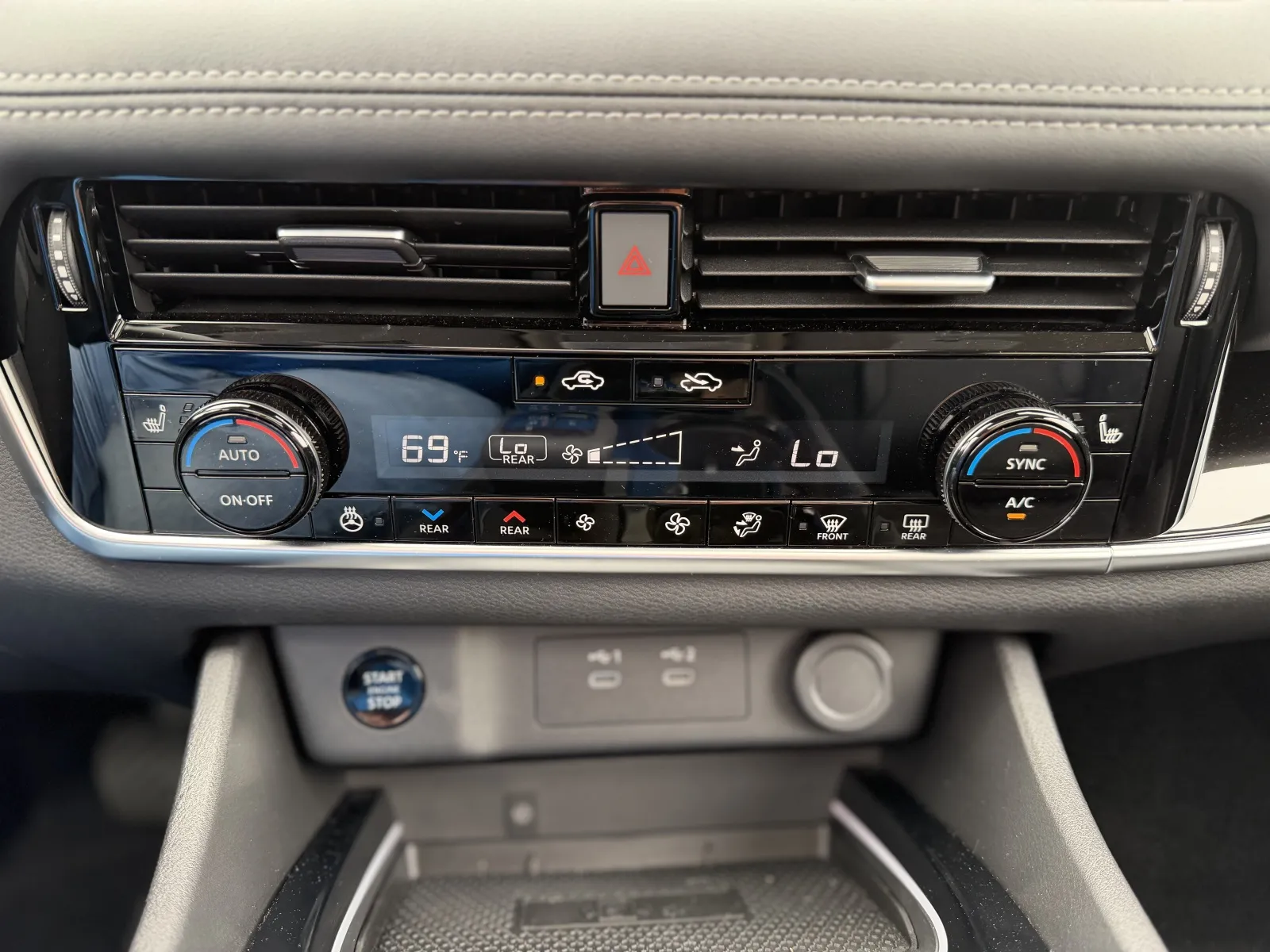 2025 Nissan Rogue SL - Photo 19