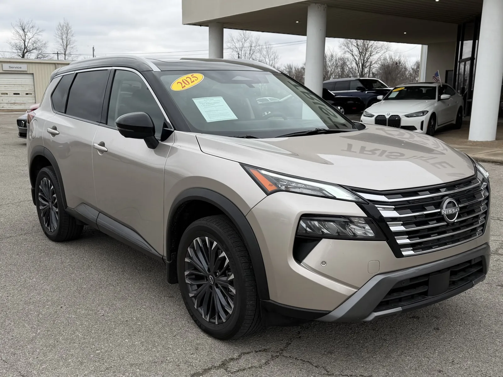 Silver 2025 Nissan Rogue SL for sale in Blytheville, AR