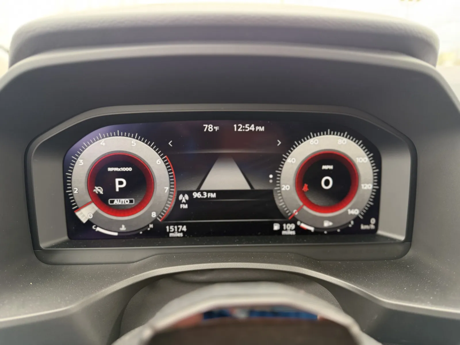 2025 Nissan Rogue SL - Photo 14