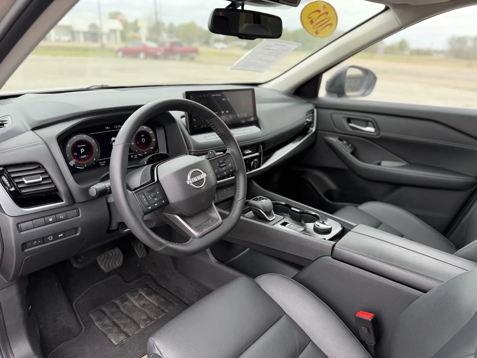 2025 Nissan Rogue SL - Photo 21