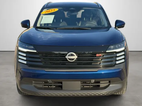 Photos of 2025 Nissan Kicks SR for sale in Blytheville, AR at Tri-State Motor Company