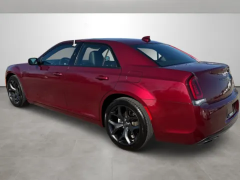 More photos of 2023 Chrysler 300 S V6 at Tri-State Motor Company, AR