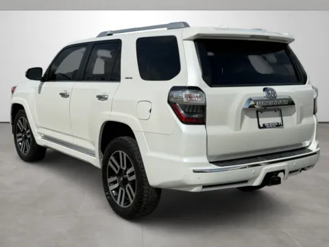 More photos of 2016 Toyota 4Runner at Tri-State Motor Company, AR