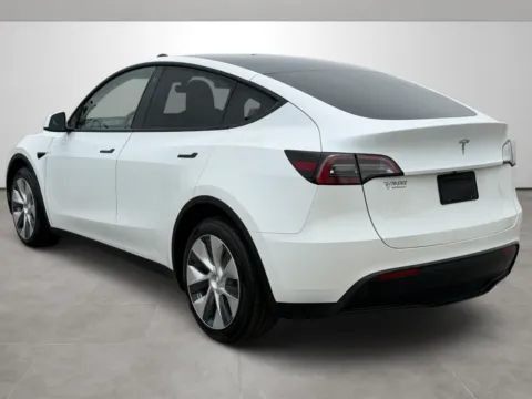 More photos of 2023 Tesla Model Y at Tri-State Motor Company, AR