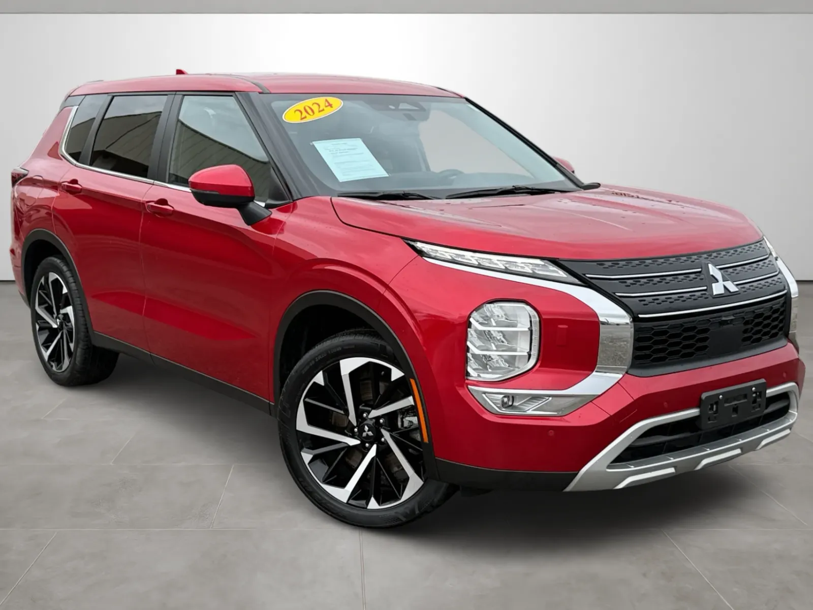 Red 2024 Mitsubishi Outlander SE S-AWC for sale in Blytheville, AR