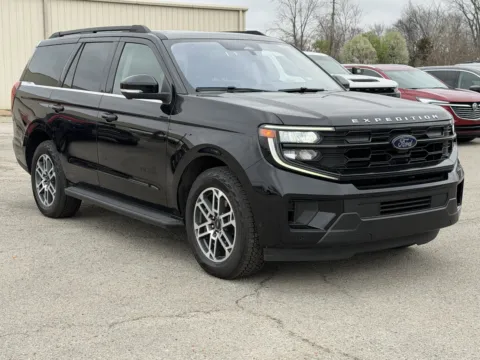 Black 2025 Ford Expedition Active for sale in Blytheville, AR