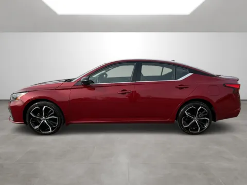More photos of 2025 Nissan Altima 2.5 SR at Tri-State Motor Company, AR