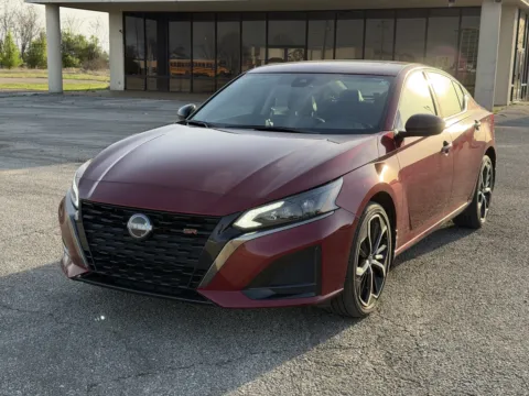 Red 2025 Nissan Altima 2.5 SR for sale in Blytheville, AR