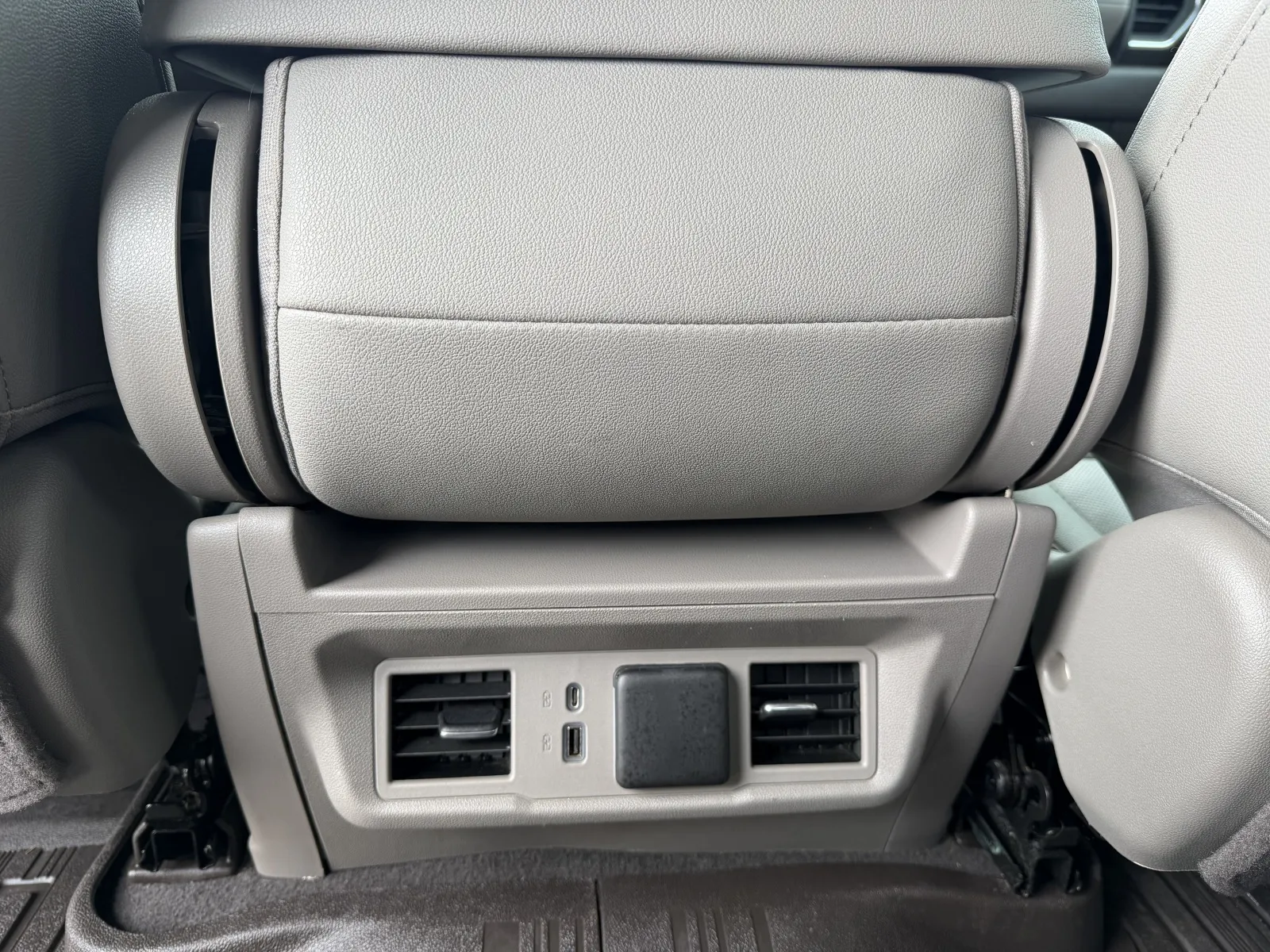 2022 GMC Sierra 1500 SLT - Photo 23