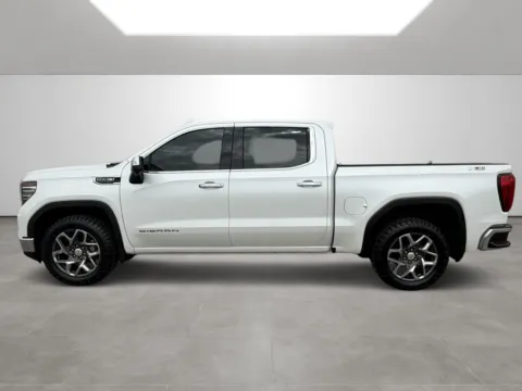 More photos of 2022 GMC Sierra 1500 SLT at Tri-State Motor Company, AR