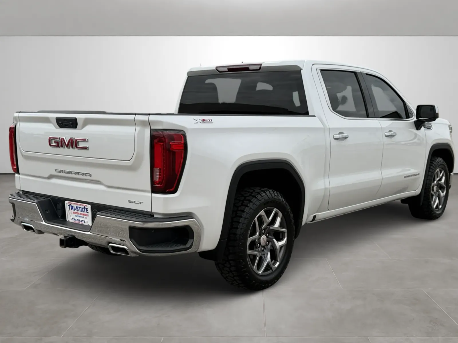2022 GMC Sierra 1500 SLT - Photo 7