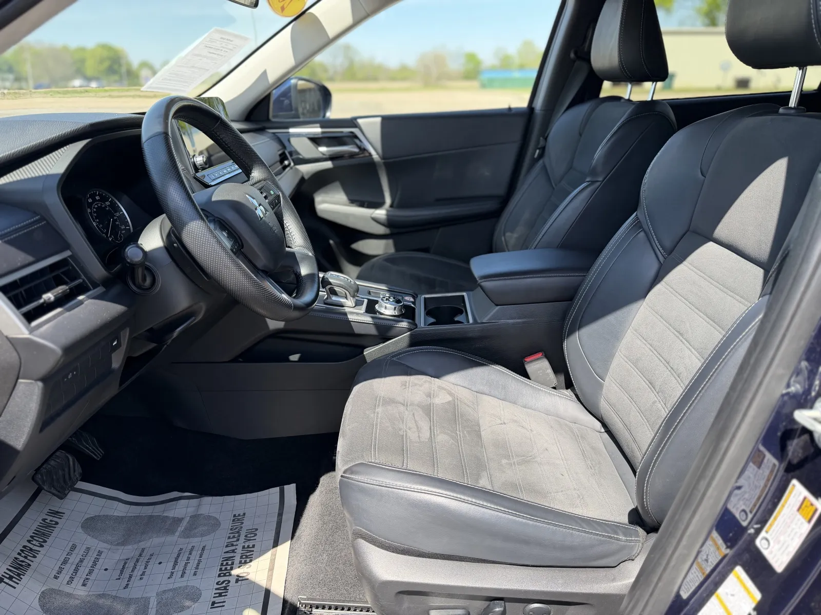 2024 Mitsubishi Outlander SE - Photo 9