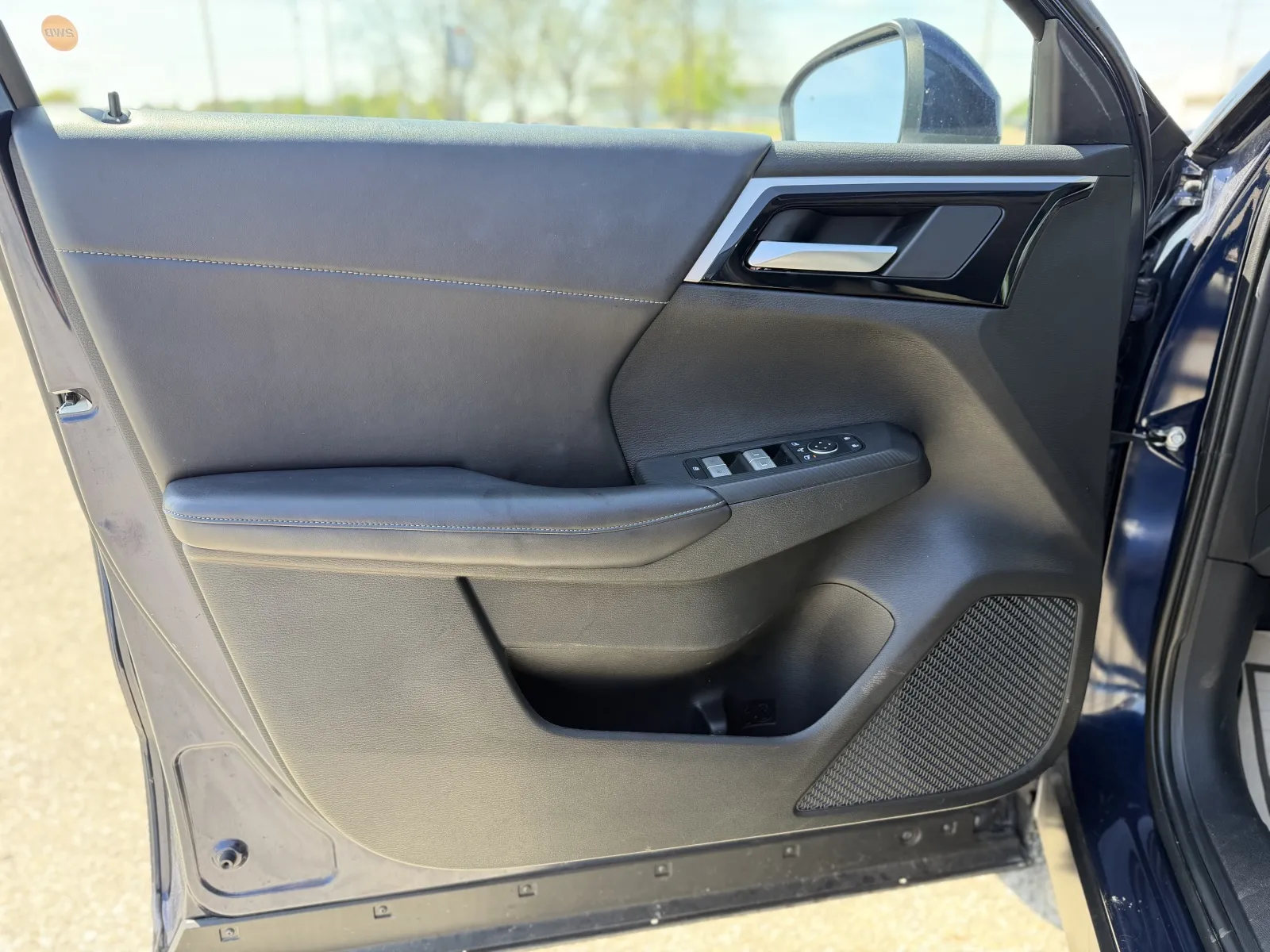 2024 Mitsubishi Outlander SE - Photo 11