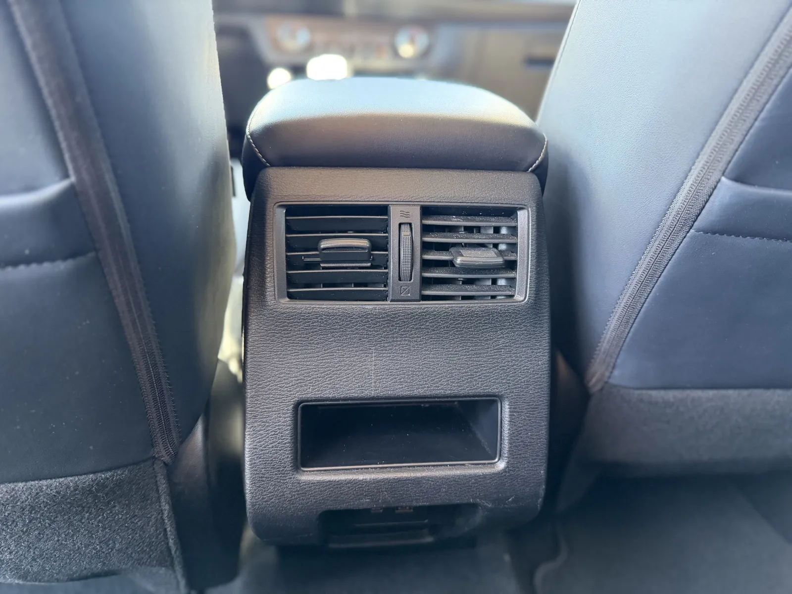 2024 Mitsubishi Outlander SE - Photo 23