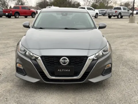 Photos of 2021 Nissan Altima 2.5 S for sale in Blytheville, AR at Tri-State Motor Company