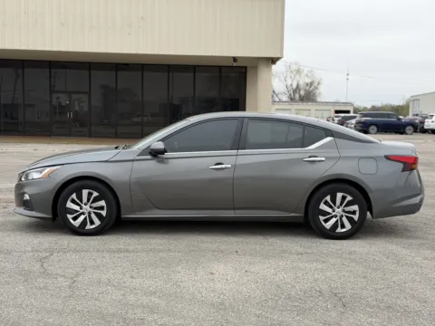 Another view of 2021 Nissan Altima 2.5 S for sale in Blytheville, AR at Tri-State Motor Company