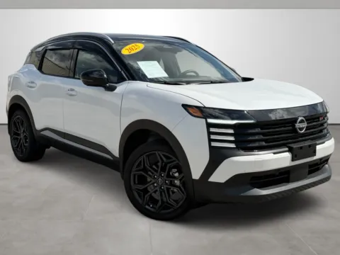 White 2025 Nissan Kicks SR for sale in Blytheville, AR