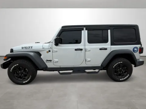 More photos of 2023 Jeep Wrangler at Tri-State Motor Company, AR