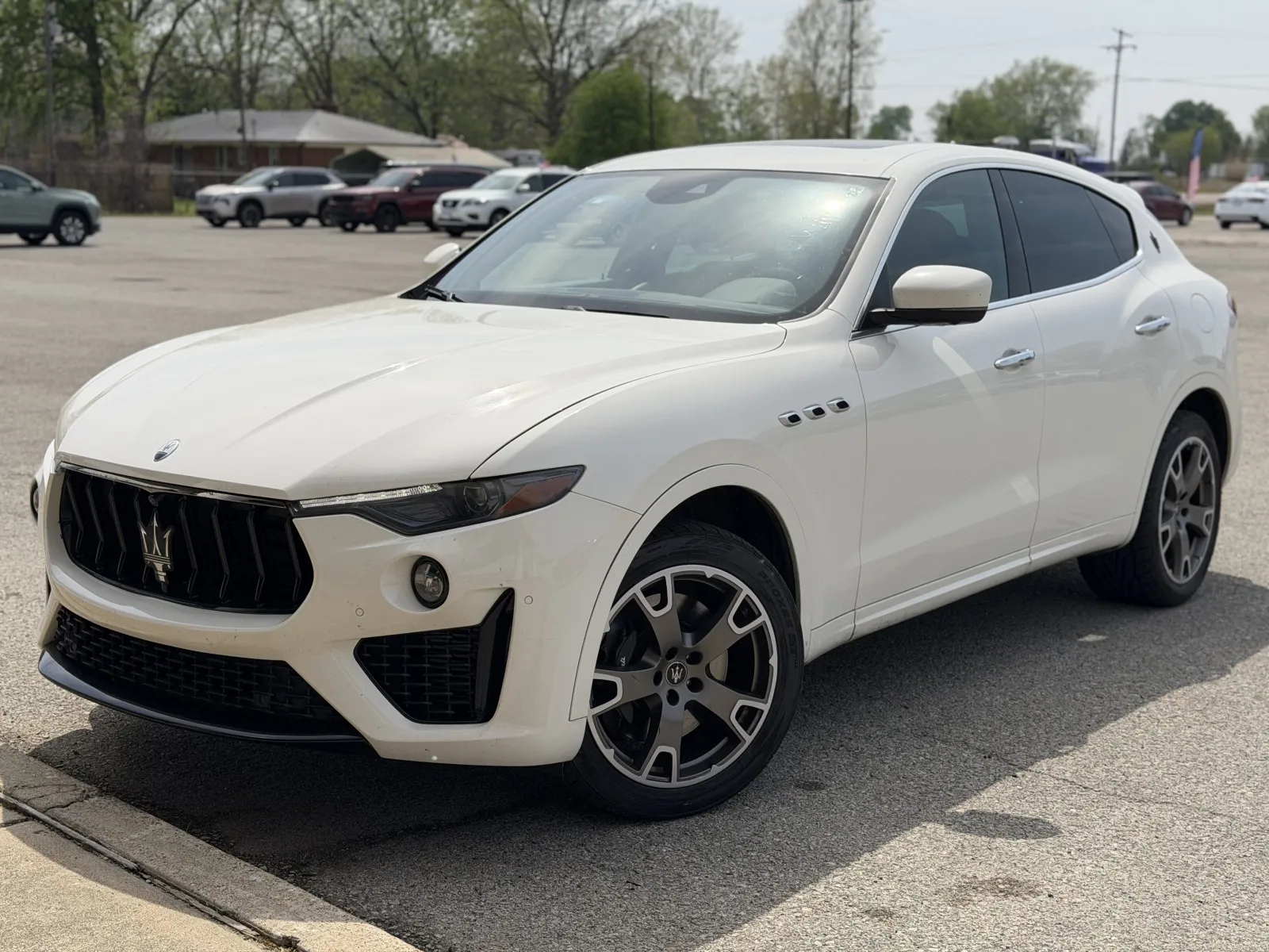 White 2023 Maserati Levante Modena for sale in Blytheville, AR