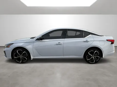 More photos of 2023 Nissan Altima 2.5 SR at Tri-State Motor Company, AR