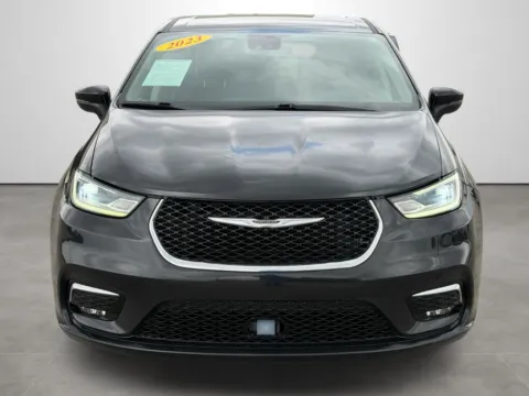 Photos of 2023 Chrysler Pacifica Touring L for sale in Blytheville, AR at Tri-State Motor Company