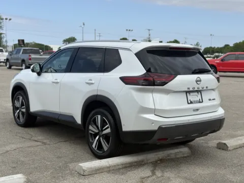 More photos of 2024 Nissan Rogue SL at Tri-State Motor Company, AR
