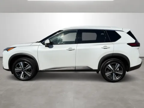 More photos of 2024 Nissan Rogue SL at Tri-State Motor Company, AR