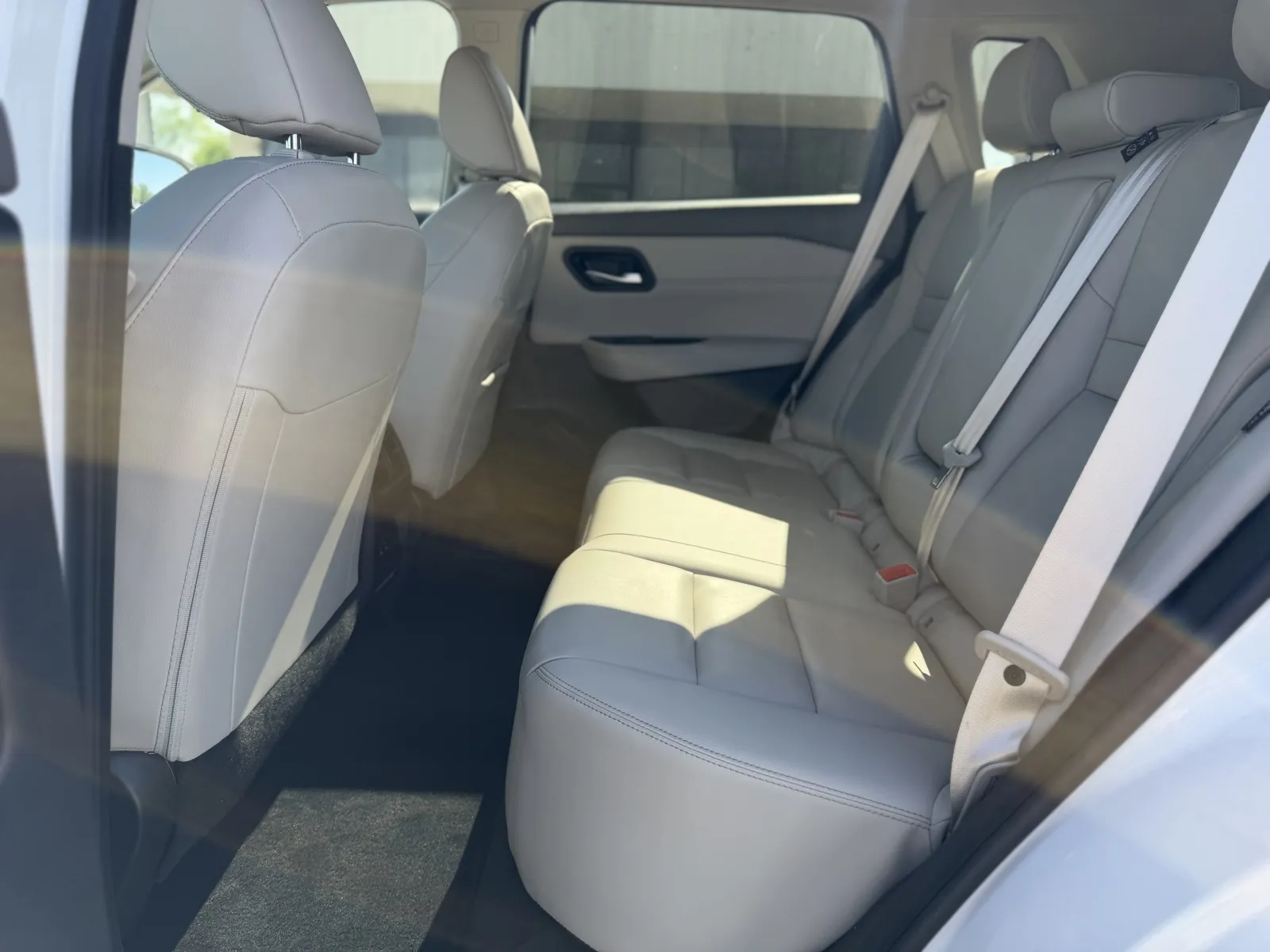 2024 Nissan Rogue SL - Photo 21