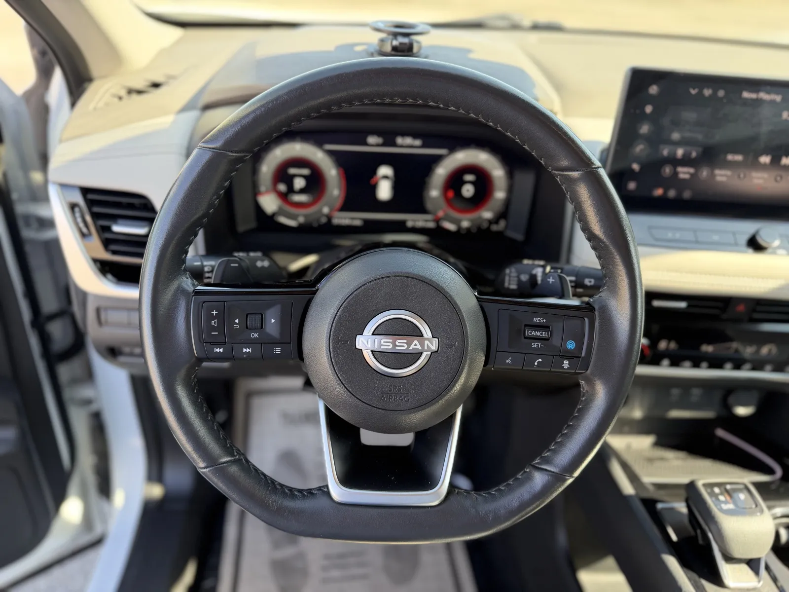 2024 Nissan Rogue SL - Photo 13