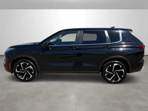More photos of 2024 Mitsubishi Outlander at Tri-State Motor Company, AR