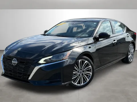 Another view of 2024 Nissan Altima 2.5 SL for sale in Blytheville, AR at Tri-State Motor Company