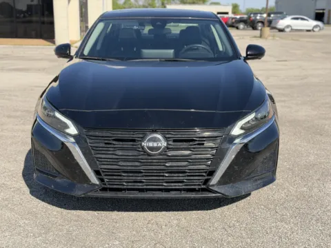 Photos of 2024 Nissan Altima 2.5 SL for sale in Blytheville, AR at Tri-State Motor Company