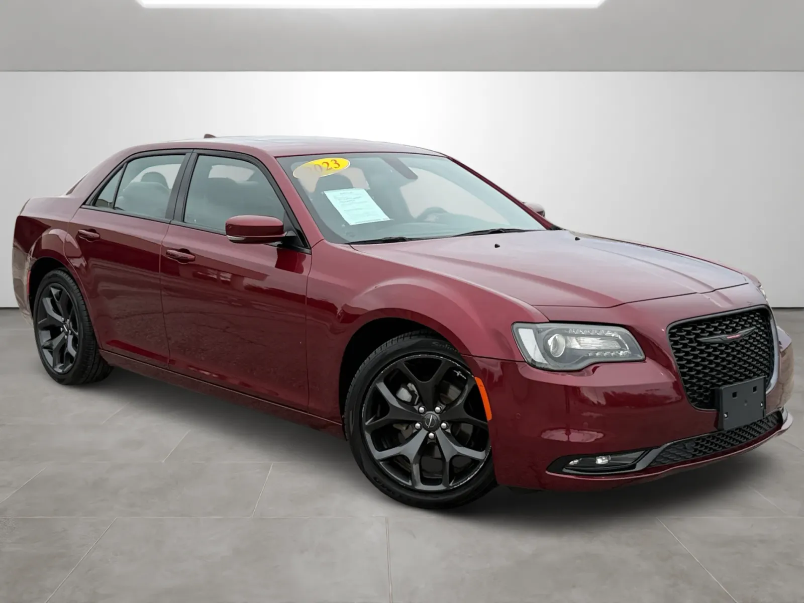 2023 Chrysler 300 S's photo