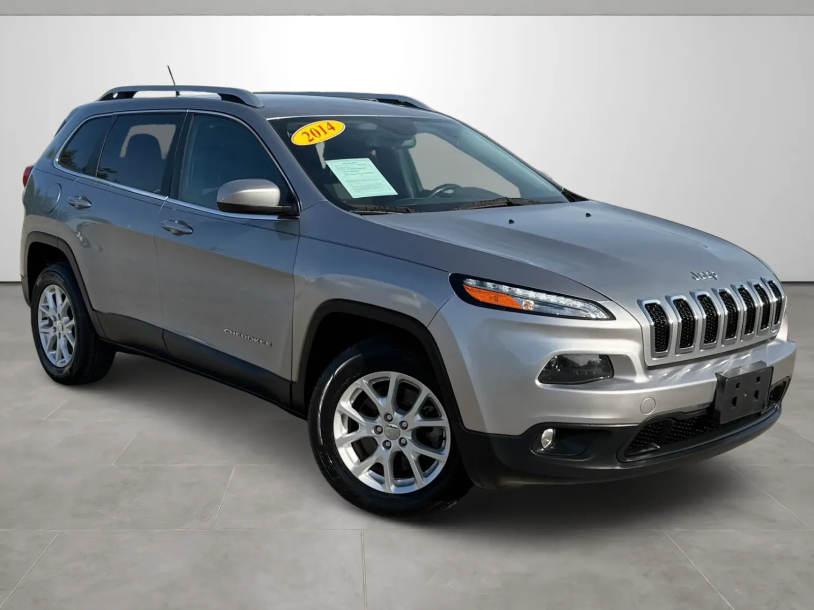Silver 2014 Jeep Cherokee North for sale in Blytheville, AR