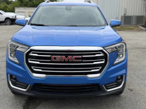 Photos of 2024 GMC Terrain SLT for sale in Blytheville, AR at Tri-State Motor Company