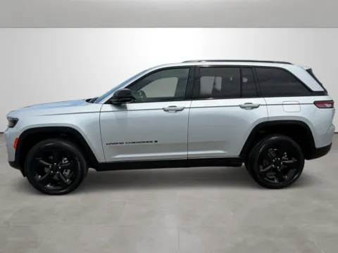More photos of 2024 Jeep Grand Cherokee at Tri-State Motor Company, AR