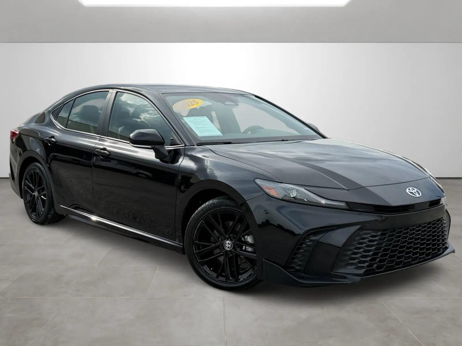 Black 2025 Toyota Camry for sale in Blytheville, AR