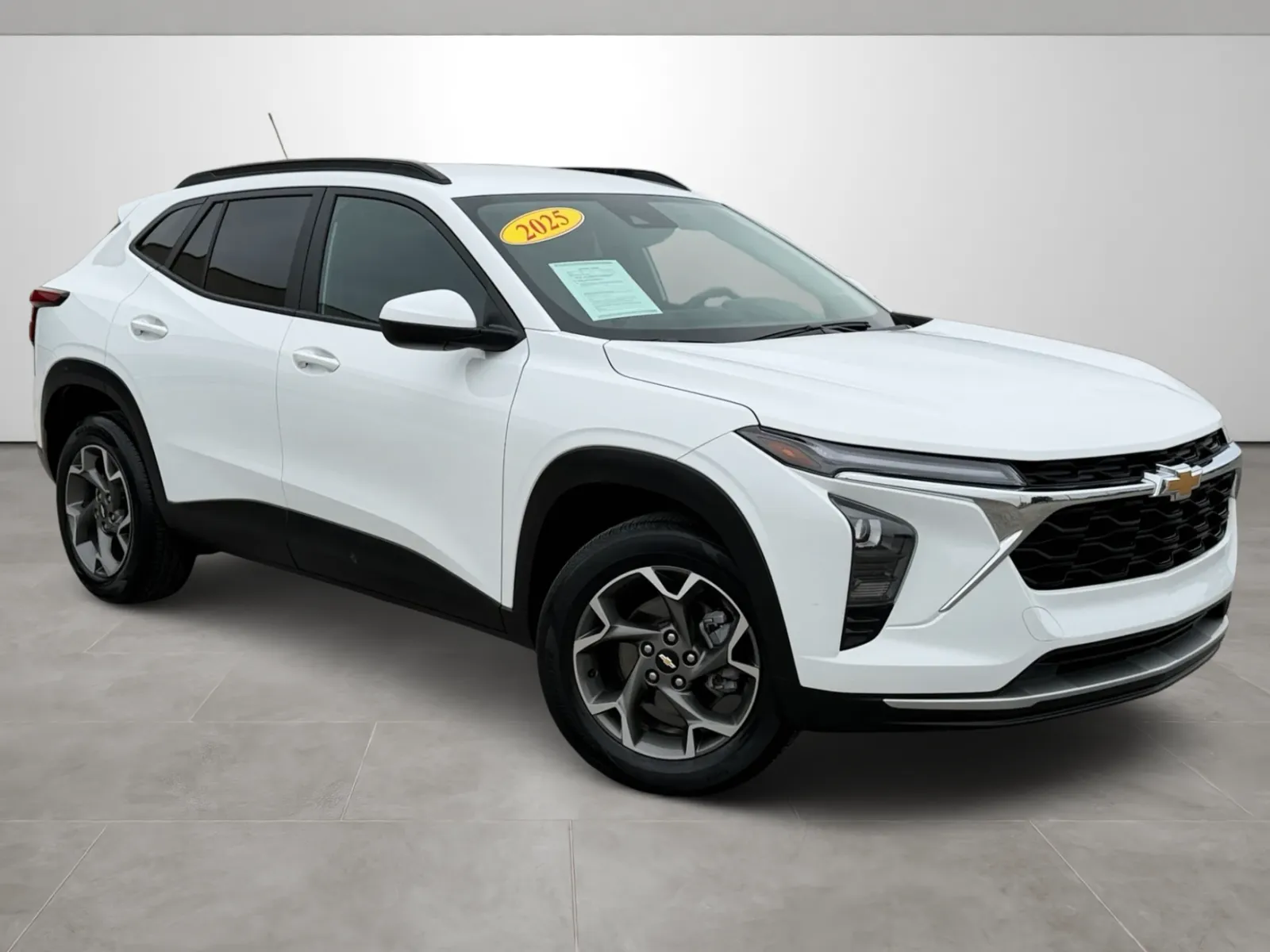 2025 Chevrolet Trax LT's photo